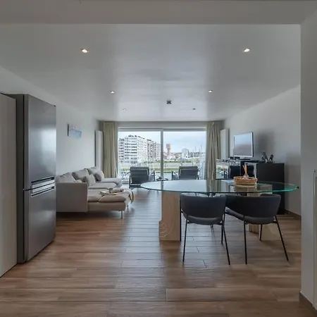 Lejlighed 2-Slaapkamer Appartement Met Zicht Op De Haven *